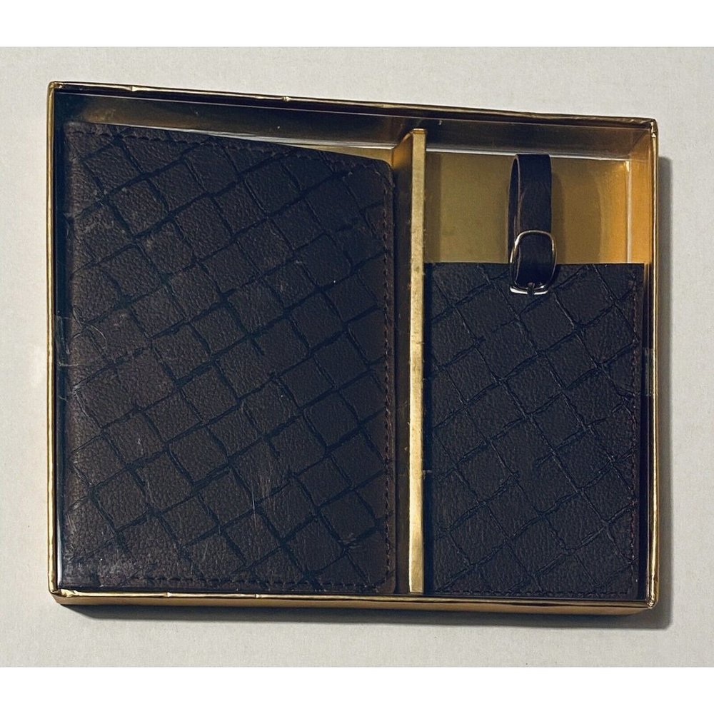 New Eccolo Passport & Luggage Tag Boxed Gift Set Brown Deluxe Stamping & Detail